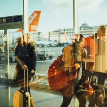 Przewidywany czas przybycia pasażerów tranzytowych na lotnisko Heathrow w Wielkiej Brytanii, linie lotnicze UK, IATA